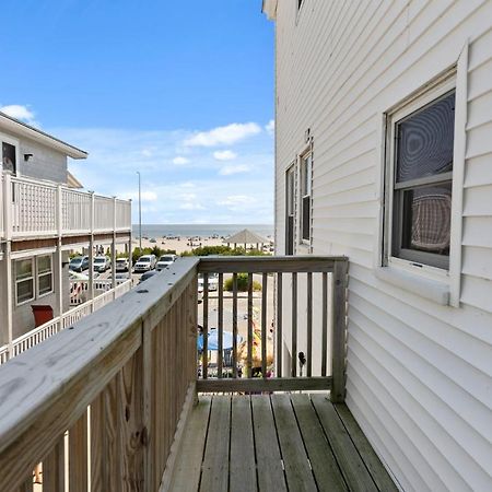 Water Views - Private Balcony - The Americana Hampton Exteriör bild