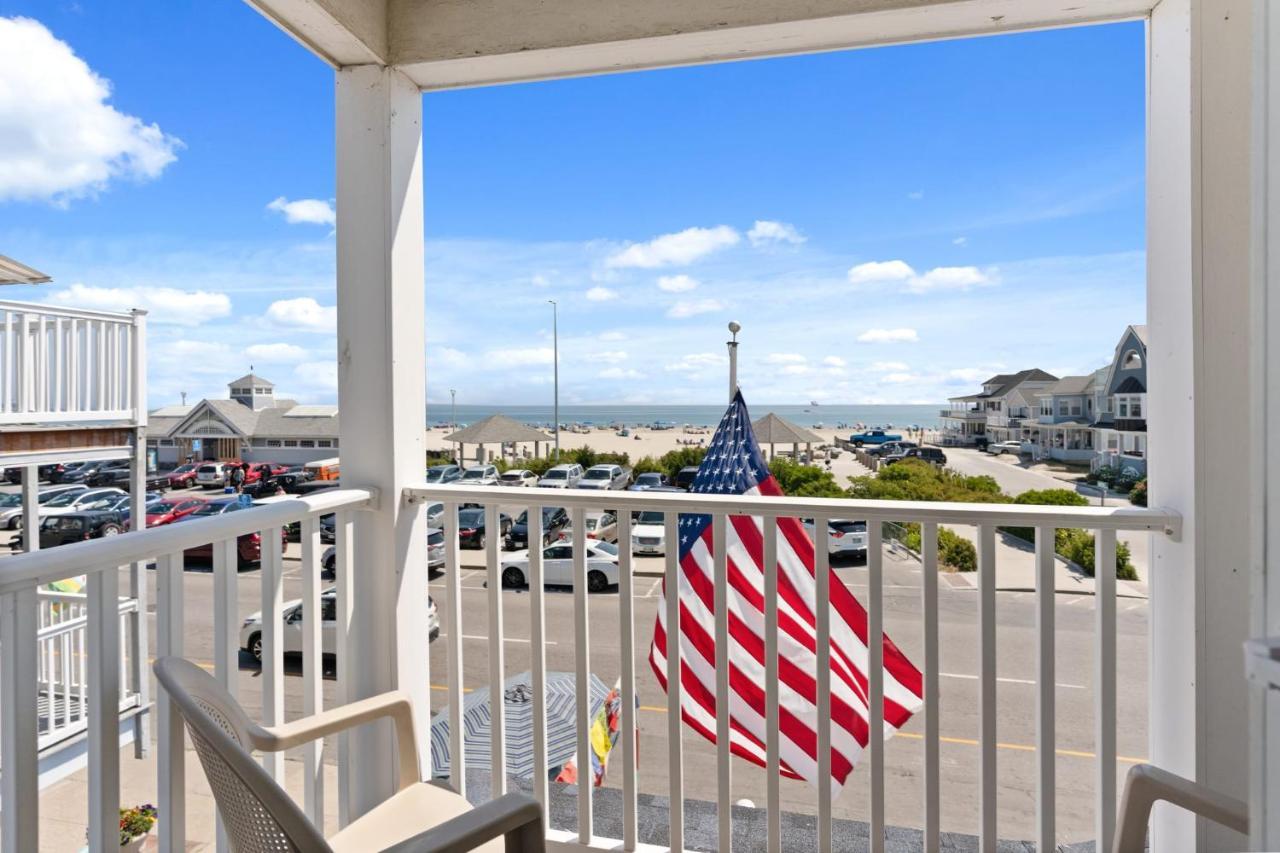 Water Views - Private Balcony - The Americana Hampton Exteriör bild