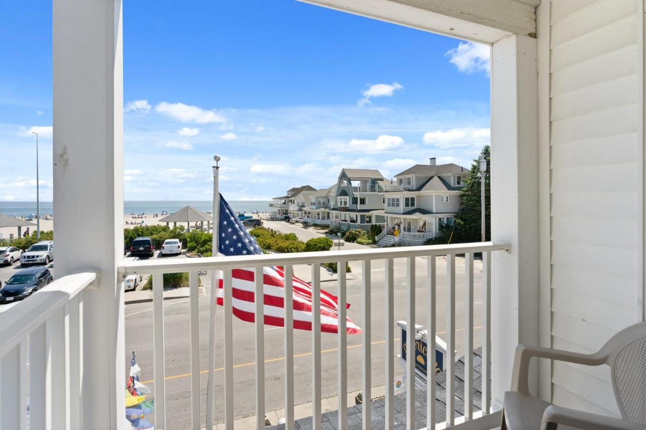 Water Views - Private Balcony - The Americana Hampton Exteriör bild